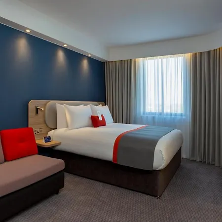 Express - & South Lakes By Ihg Hotel