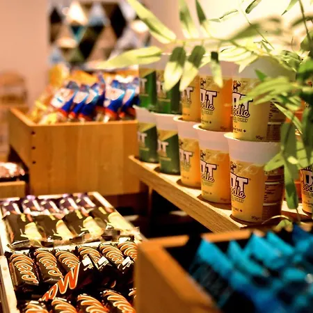 Express - & South Lakes By Ihg بارو في فرنيس