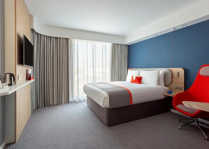 Express - & South Lakes By Ihg بارو في فرنيس