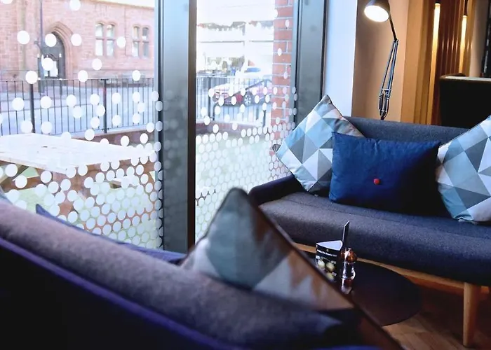 Express - & South Lakes By Ihg 3* بارو في فرنيس