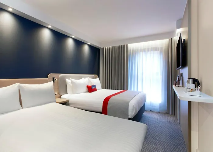 فندق Express - & South Lakes By Ihg بارو في فرنيس