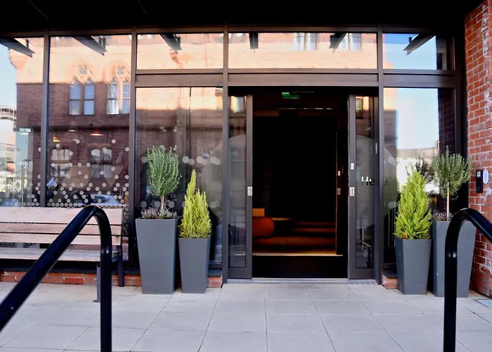 فندق Express - & South Lakes By Ihg