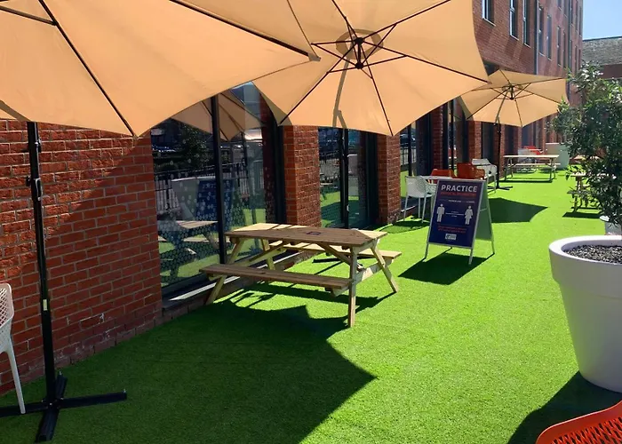 فندق Express - & South Lakes By Ihg 3*