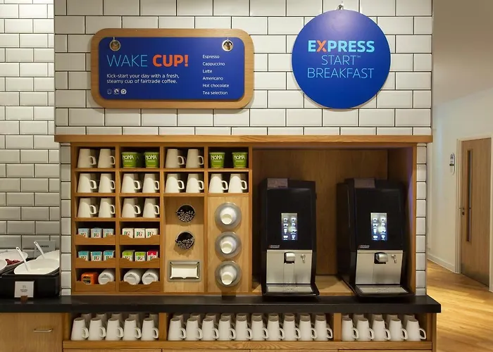 Express - & South Lakes By Ihg