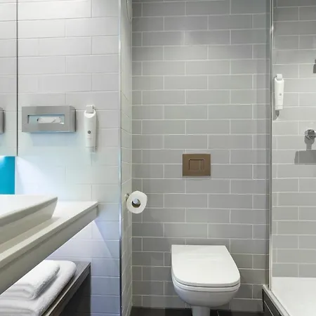 Express - & South Lakes By Ihg Barrow-in-Furness